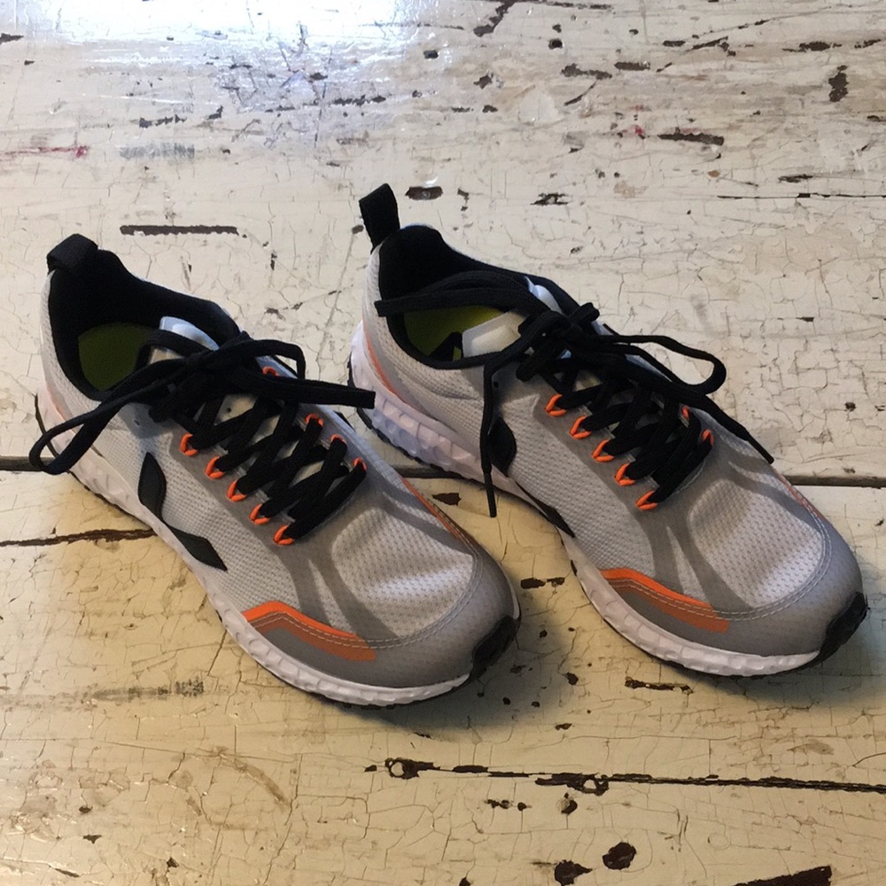 Veja Women’s Running Shoes